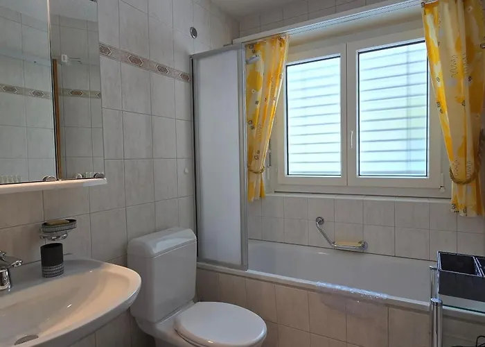 Apollo 56 - Neu Renovierte * לויקרבאד